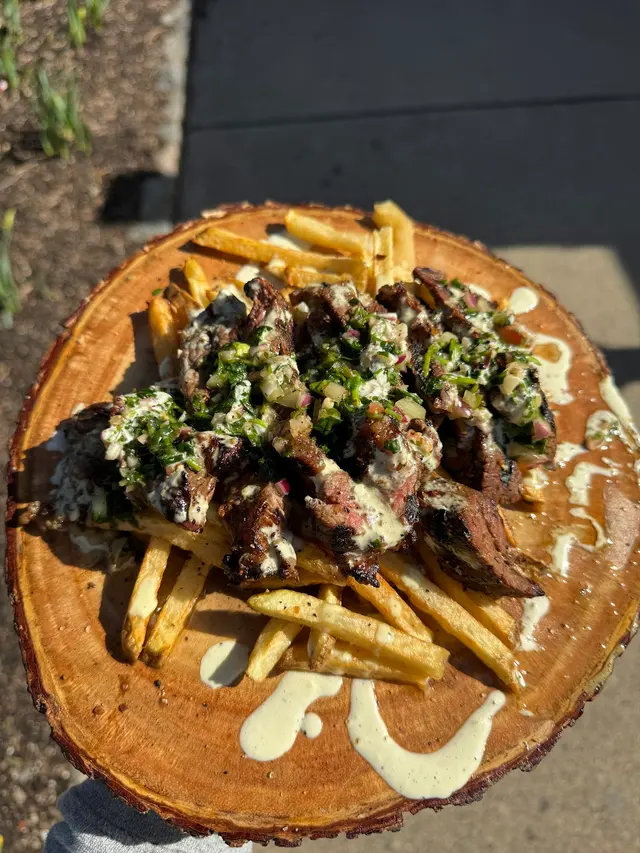The Colonial Grill — photo from the business 11