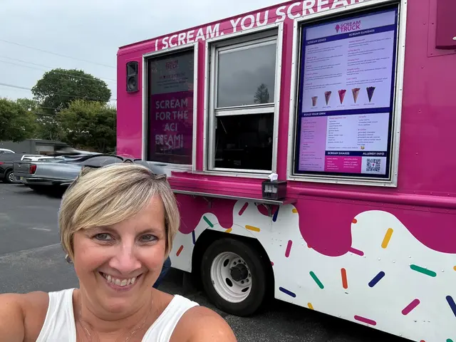 Scream Truck — customer photo 4