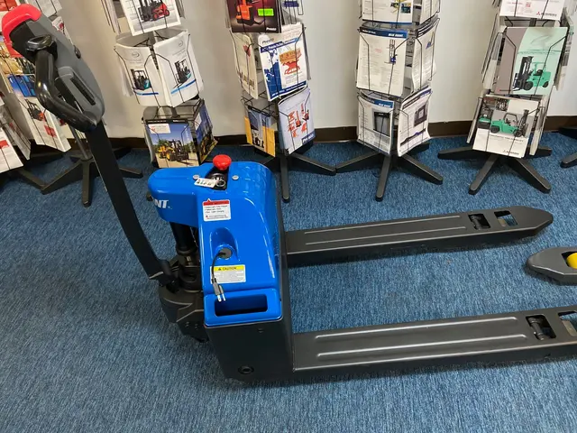 PMT Forklift Corporation — photo from the business 1