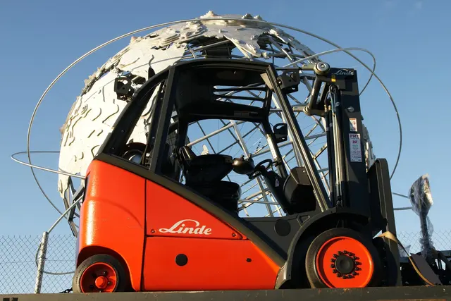 PMT Forklift Corporation — photo from the business 4
