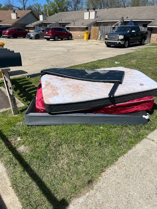 Customer photo of work by Tote Junk Removal & Demo, LLC, from Shanice Greer's review