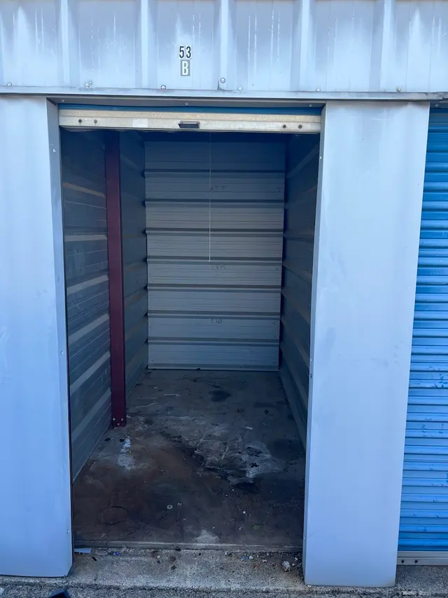 Tote Junk Removal & Demo, LLC — photo from the business 2