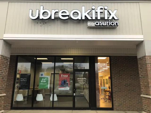 uBreakiFix - Phone and Computer Repair — photo from the business 1