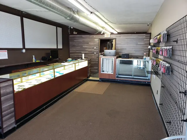 Buy Cell Cleveland iPhone Computer & Phone Repair — photo from the business 3