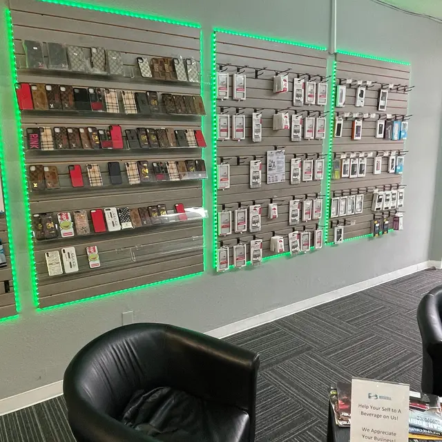 Buy Cell Cleveland iPhone Computer & Phone Repair — photo from the business 9