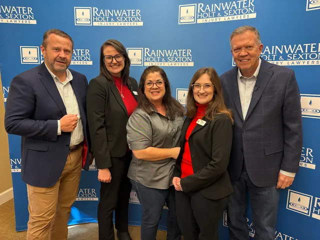 Rainwater, Holt & Sexton Injury Lawyers — customer photo 10