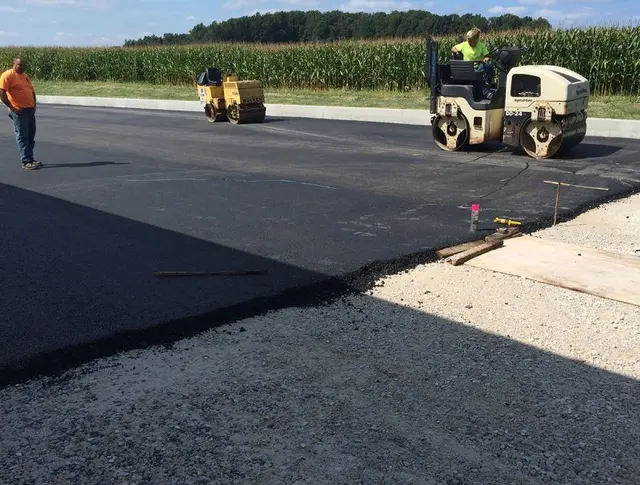 Kaplan Paving Company - Commercial & Residential Asphalt Driveway Pavers — photo from the business 7
