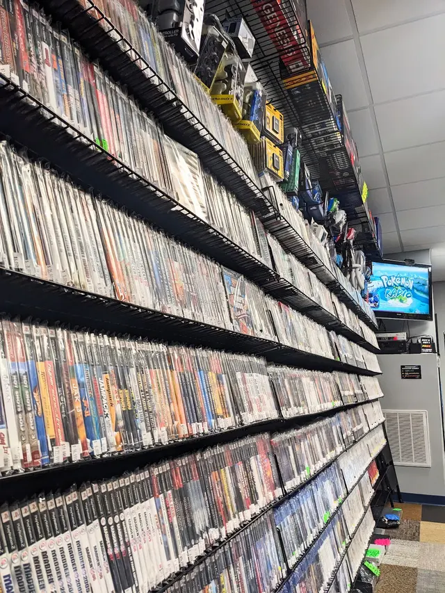 Retro Island Gaming — photo from the business 3