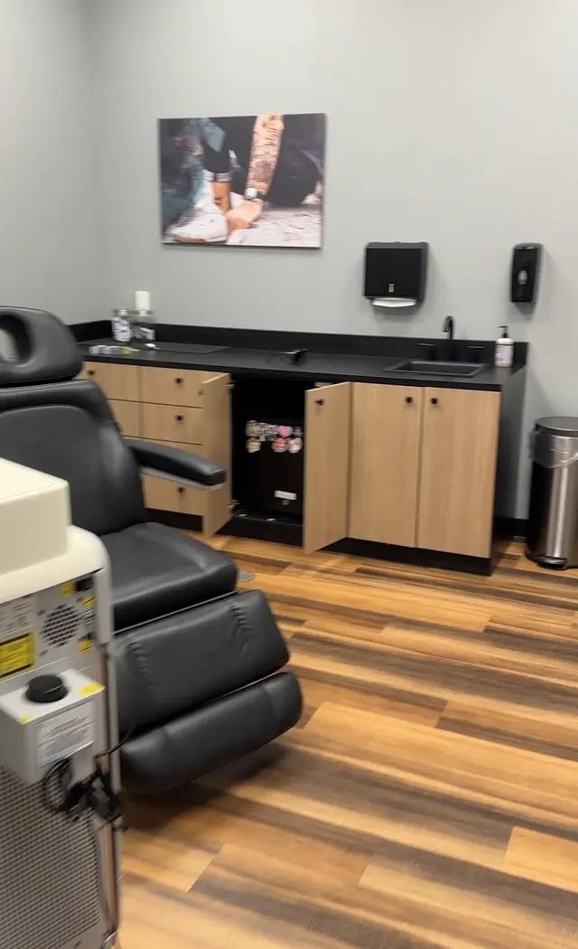 Removery Tattoo Removal & Fading — customer photo 5