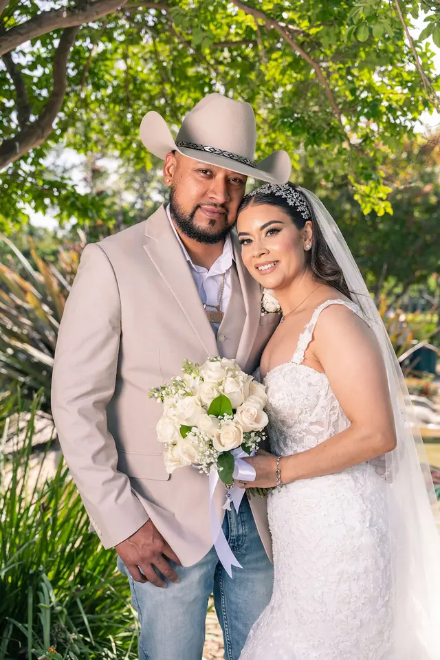 Customer photo of work by Aaron Alvarez Photography, from Karen Diaz's review