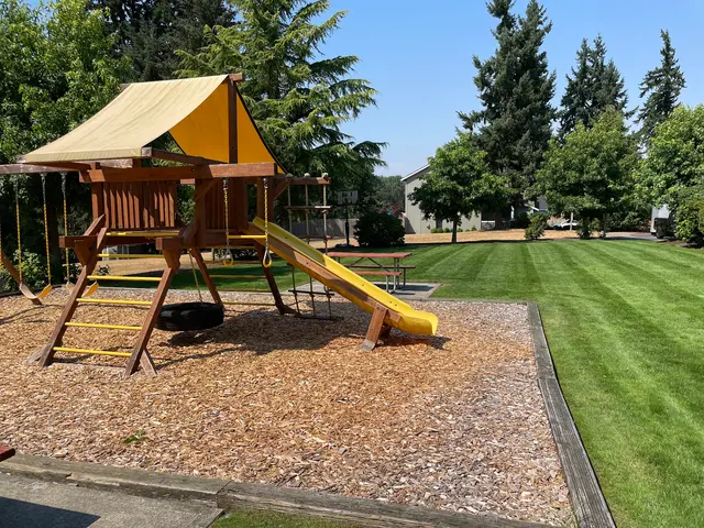 NORTHWEST LAWN CARE AND LANDSCAPING LLC — photo from the business 12