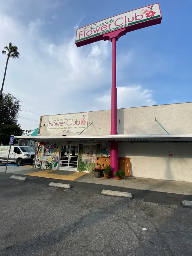 Riverside Flower Club — customer photo 1