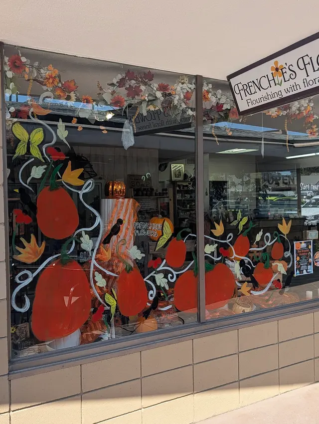 Frenchie's Flowers — photo from the business 6