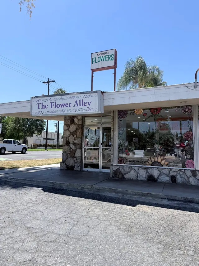The Flower Alley — customer photo 1