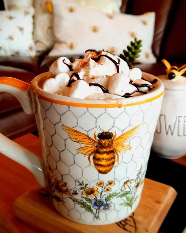 Mrs. Buckbee's Wake-N-Bakery — photo from the business 7