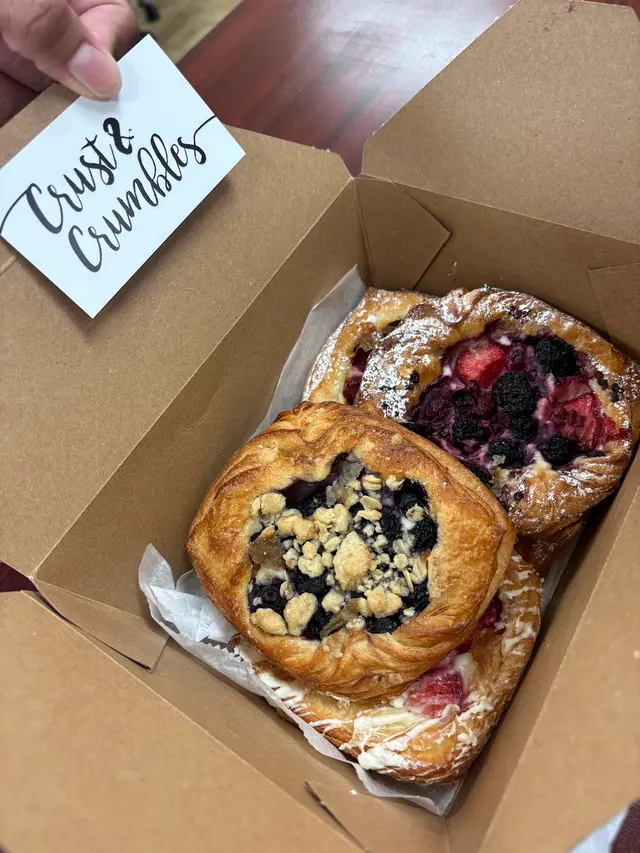 Customer photo of work by Crust & Crumbles, from Octavia renee's review