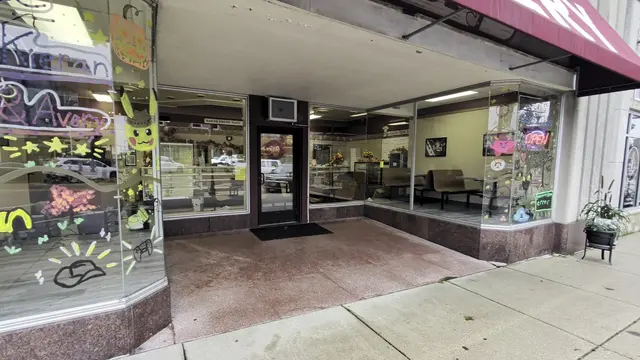Customer photo of work by Elleson's Bakery, from Matthew Norris's review