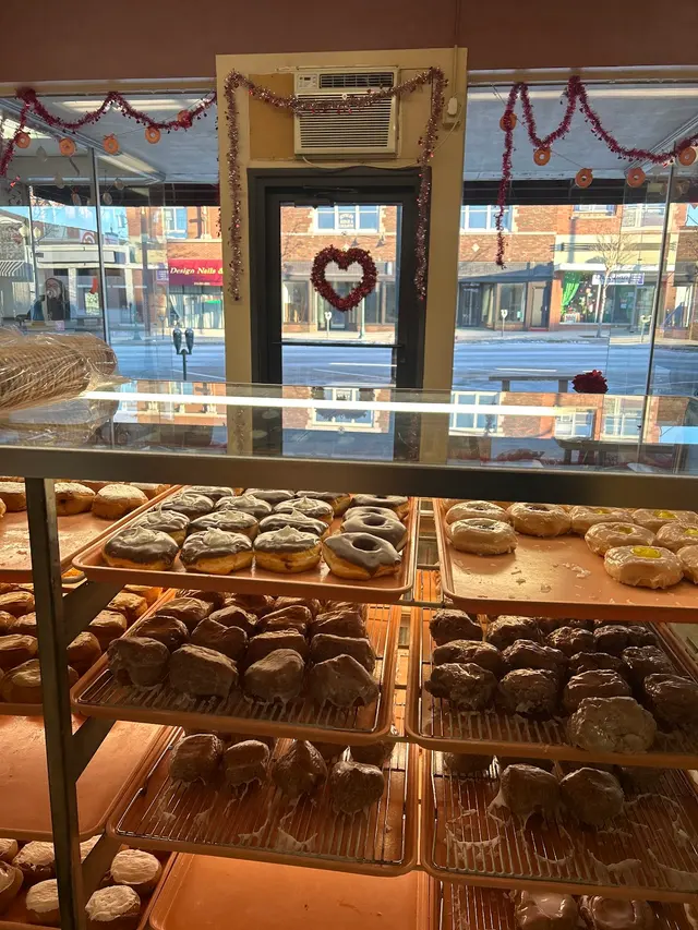 Elleson's Bakery — customer photo 3