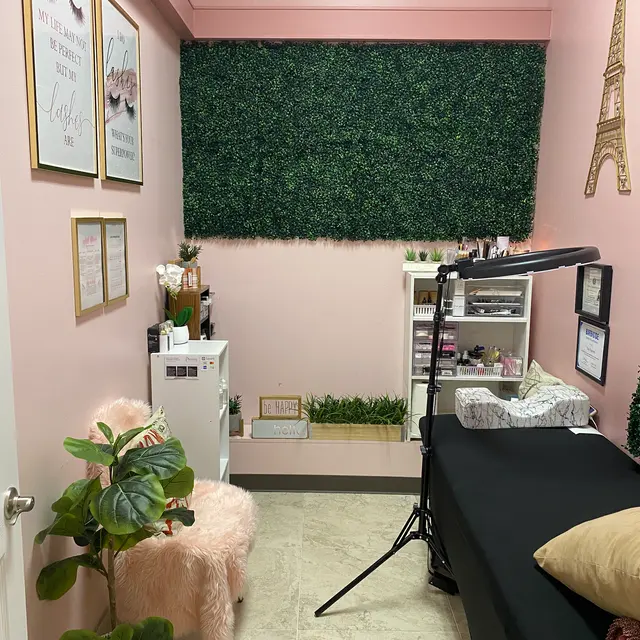Paris Lash & Brow Studio — photo from the business 6
