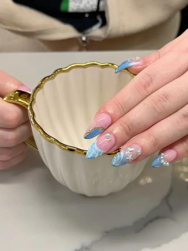 Elegance Nails and Spa — photo from the business 12