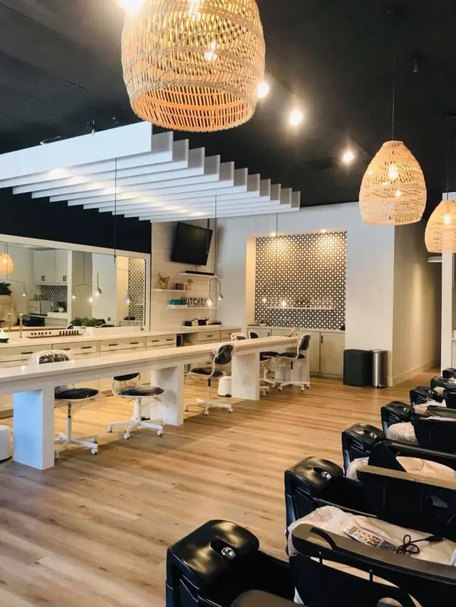 Kitchen Nail Bar - Blossom Hill — photo from the business 2