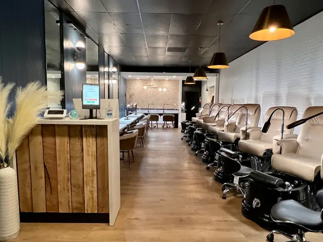 Kitchen Nail Bar - Mountain View — photo from the business 9