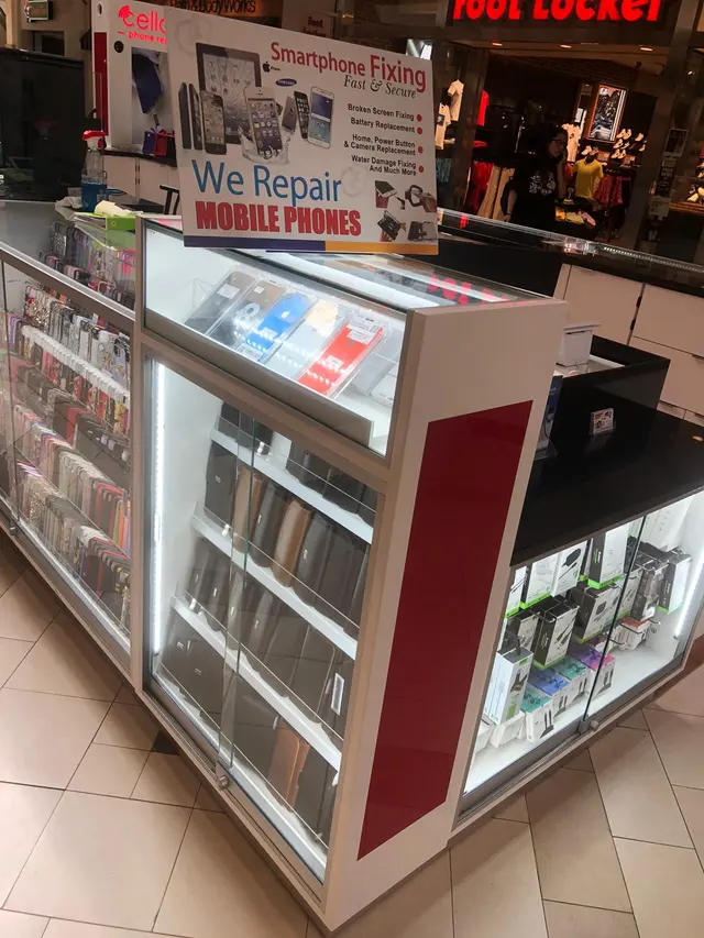 Cellaxs - Phone Repair, Tablet Repair, Computer Repair and Accessories — photo from the business 9