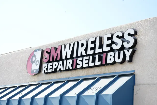 SM Wireless Repair, Sell, Buy — photo from the business 5