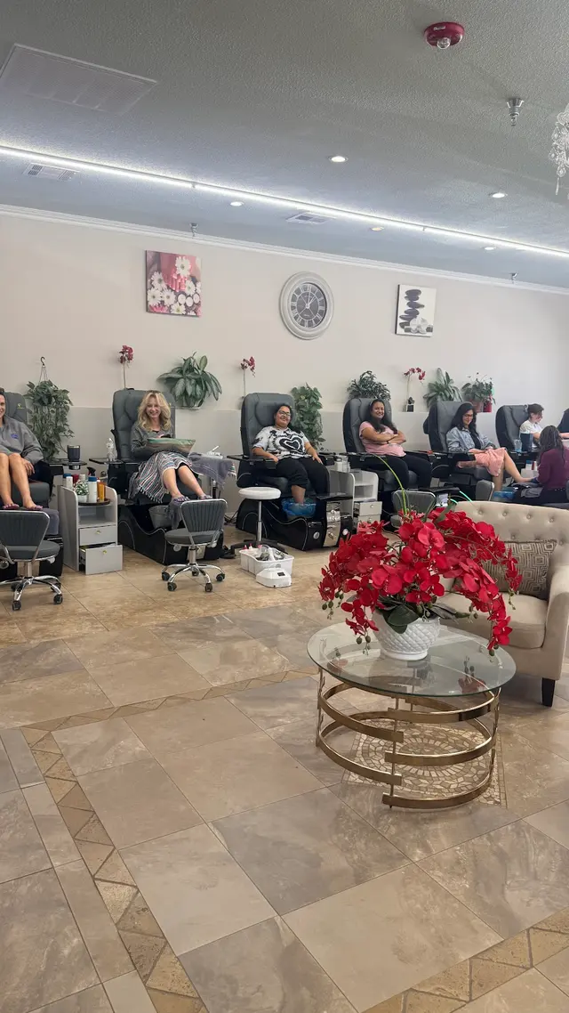 Vivid Nails & Spa - Nail Salon Bentonville AR — photo from the business 1