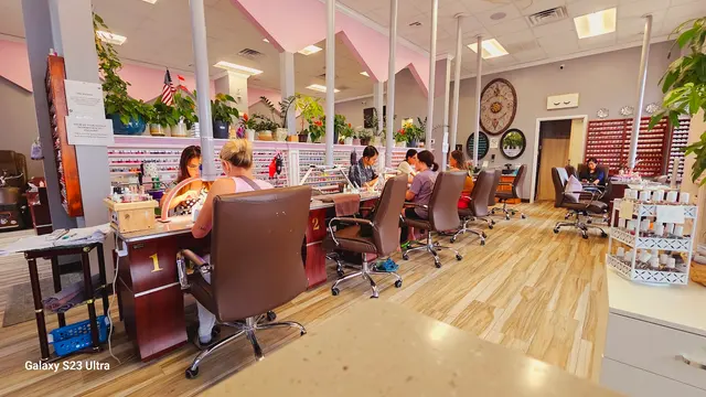T's Nails & Spa — photo from the business 4