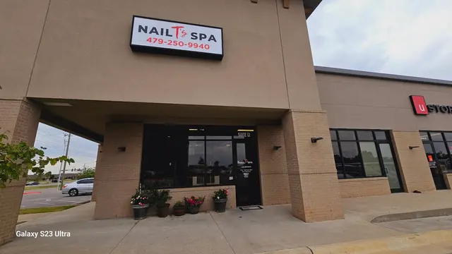 T's Nails & Spa — photo from the business 10