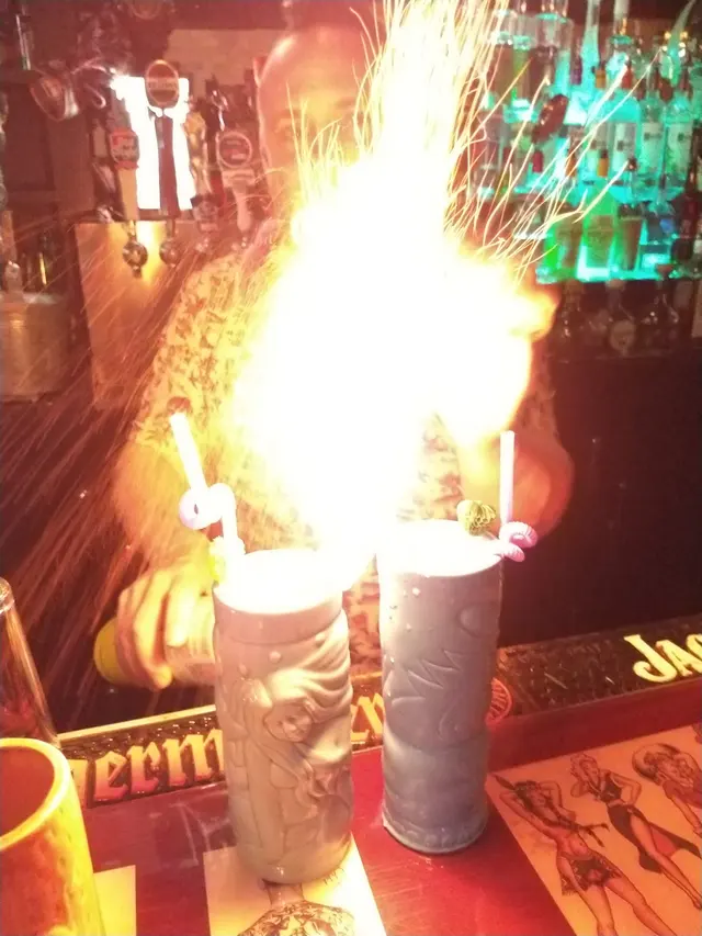 Steamers Riverfront Pub — customer photo 10