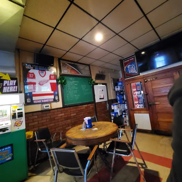 Expressway Bar — customer photo 3