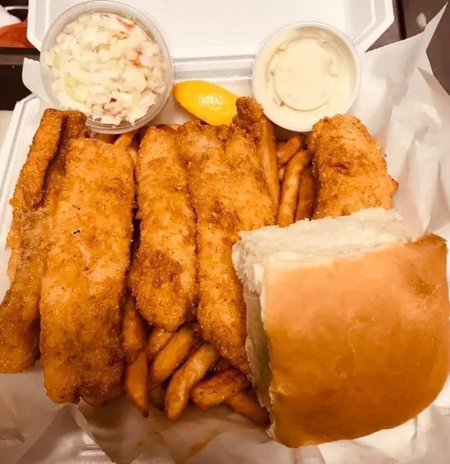 Hecks Bar Carrollton — photo from the business 2