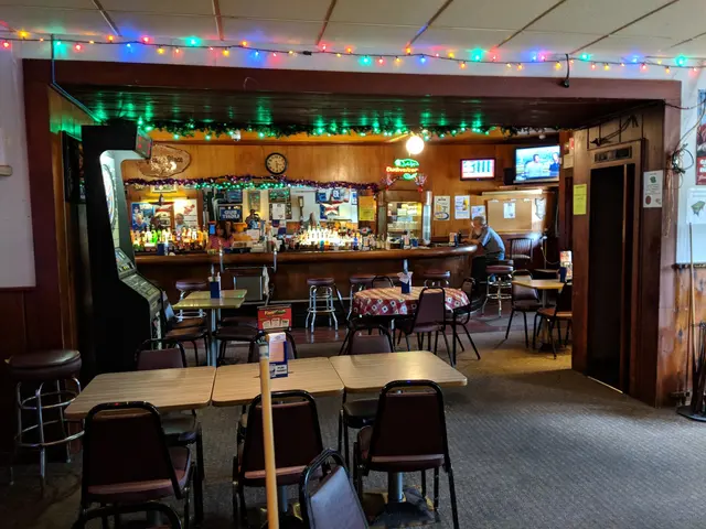 Bruce's Bar — customer photo 3