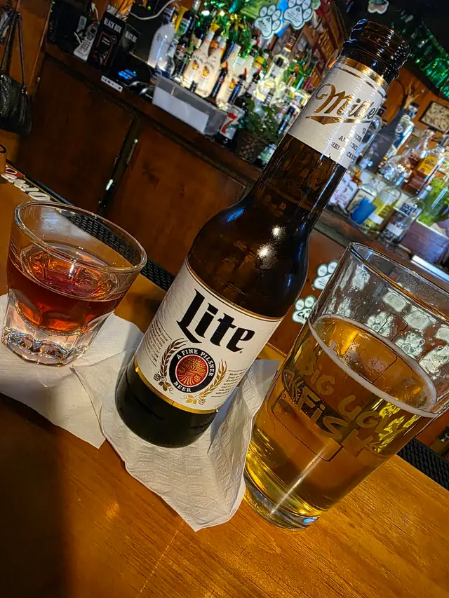 Big Ugly Fish Tavern — customer photo 5