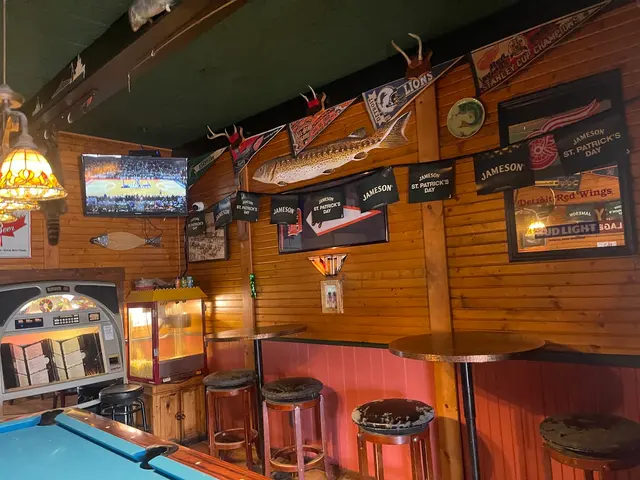 Big Ugly Fish Tavern — customer photo 8