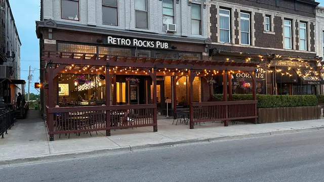 Retro Rocks — photo from the business 3