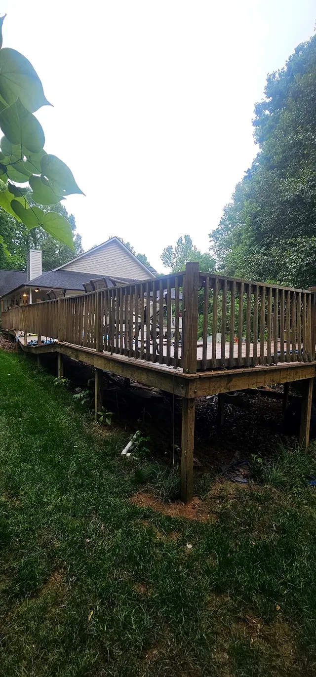 C&R Rubbish and Junk Removal LLC — photo from the business 6
