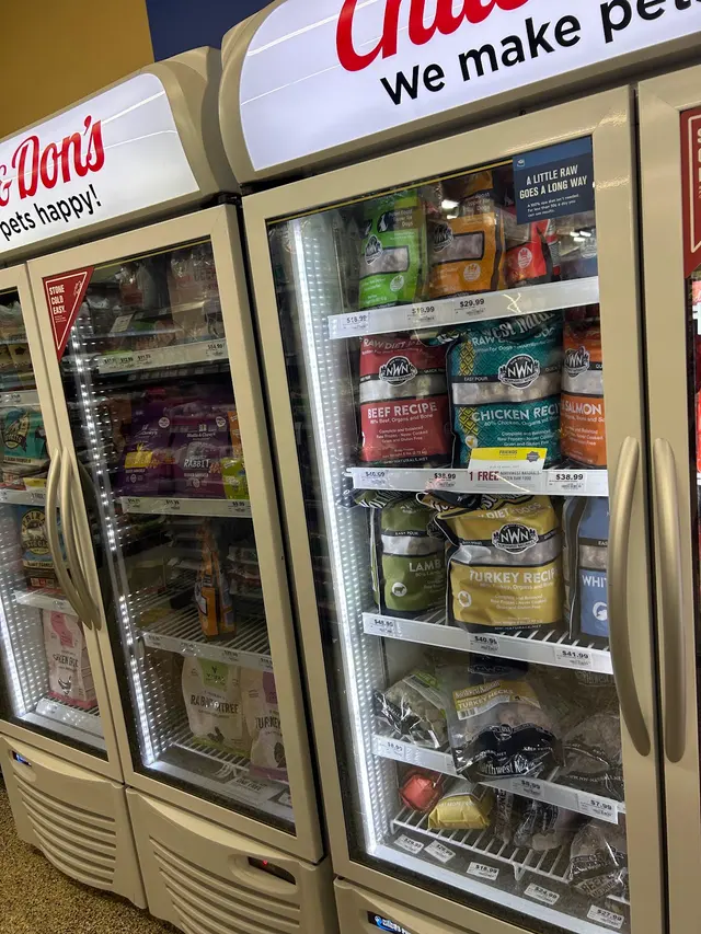 Chuck & Don's Pet Food & Supplies — customer photo 7