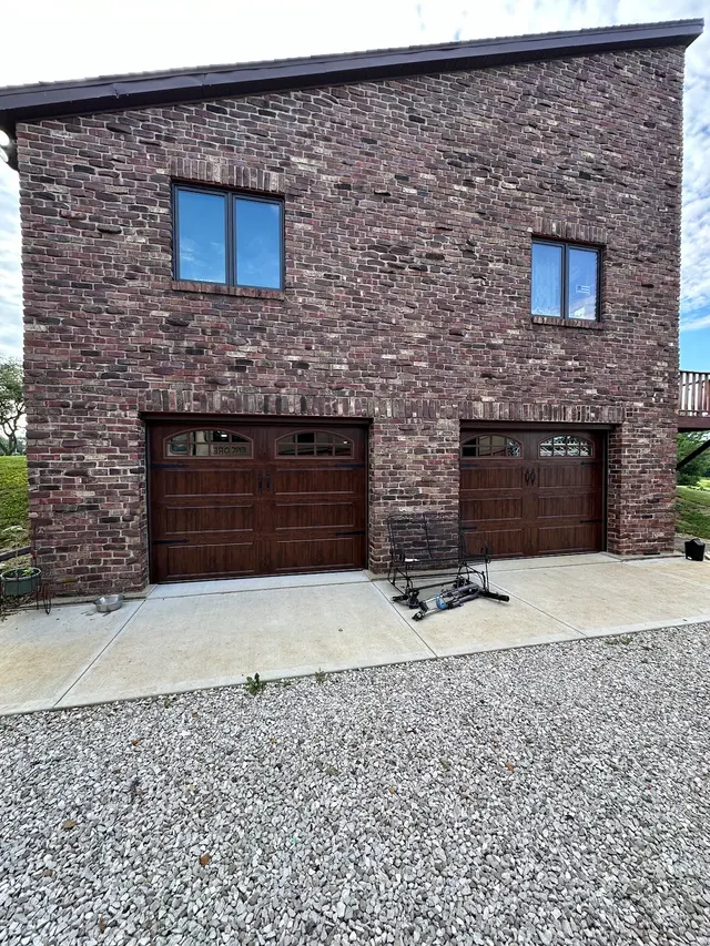 Hey Bo Garage Doors Bloomington — photo from the business 11