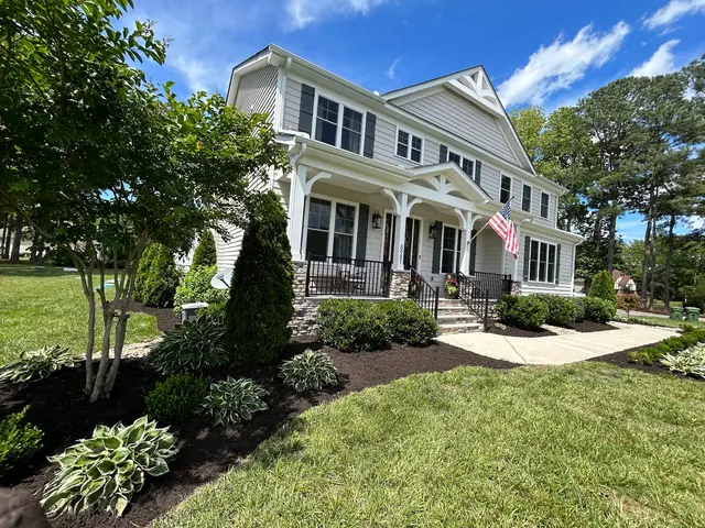 East Coast Cuts & Landscape — photo from the business 4