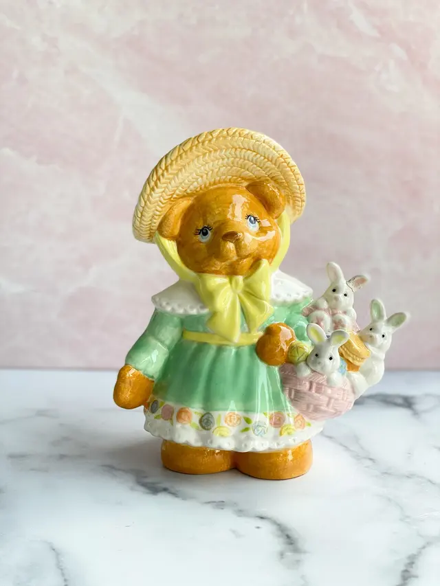 Color Me Mine — photo from the business 7