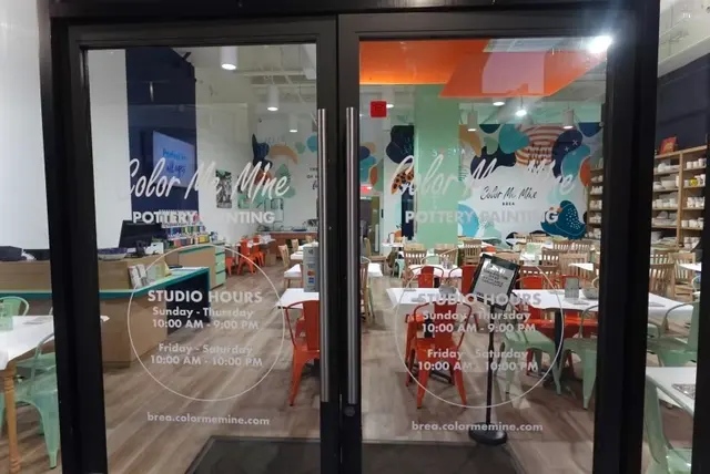 Color Me Mine — photo from the business 4