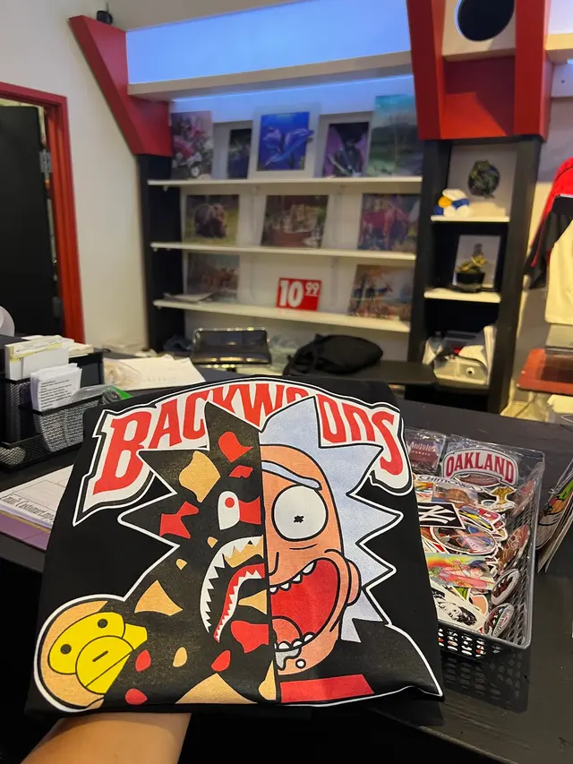 CUSTOM ART STORE — customer photo 4