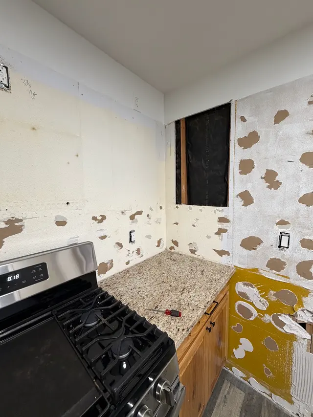 E&M drywall — customer photo 10