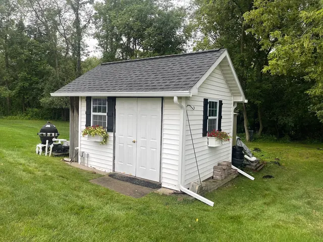 Utica Gutters — photo from the business 8