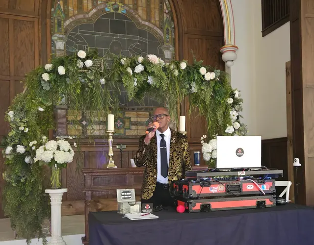 DJ Indiana — customer photo 6