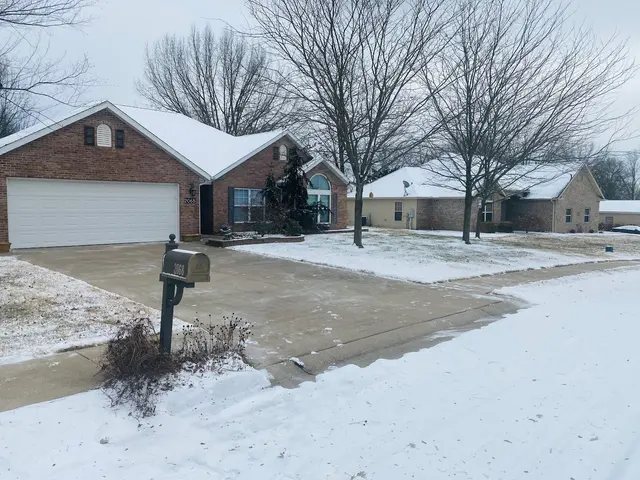Early Bird Lawn & Landscaping — photo from the business 3