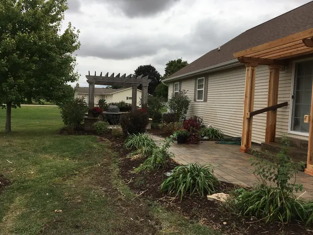 Straightline Landscaping Services — photo from the business 4